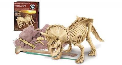 DAM DPC 4M Deterre ton dinosaure Triceratops