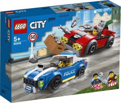 60242 la course-poursuite sur l'autoroute city