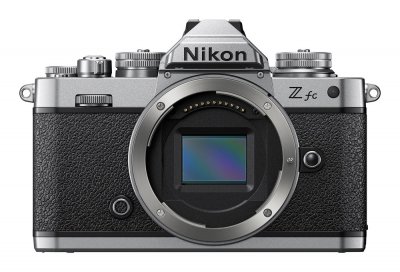 NIKON Appareil photo hybride  Z FC Bo&icirc;tier nu Noir 