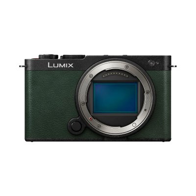 PANASONIC Appareil photo hybride  Lumix S9 Bo&icirc;tier nu Vert 