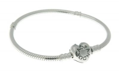 PANDORA Bracelet Maille Serpent Fermoir C&acute;ur  Moments