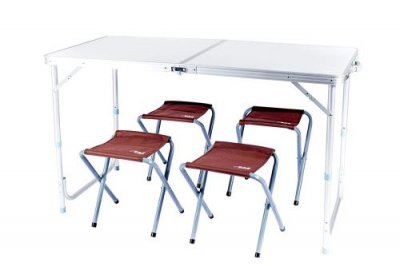 CAO C.A.O.  Table Valise avec 4 si&egrave;ges