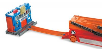 HOT WHEELS Camion  M&eacute;ga Transporteur