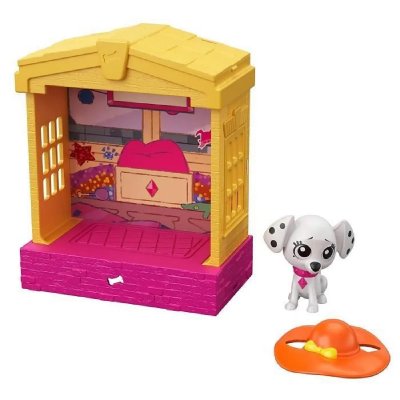 MATTEL Disney 101 Rue des Dalmatiens, la Maison du Chien Dallas, Jouet pour Enfant, Gbm33