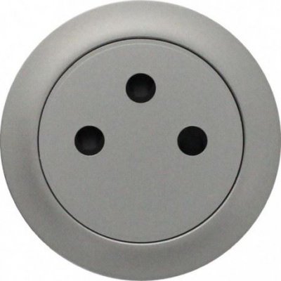 LEGRAND Enjoliveur C&eacute;liane prise 2P+T Surface - Titane