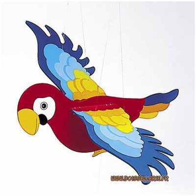 GOKI  Mobile Perroquet Volant En Bois 65 Cm