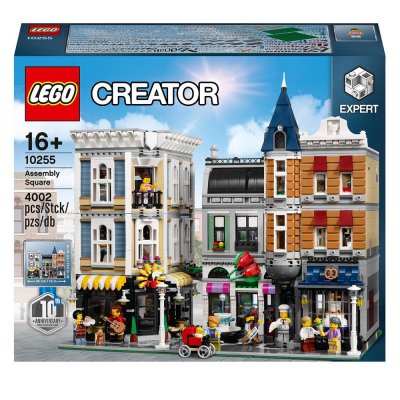 LEGO Creator Expert 10255 La place de l&rsquo;assembl&eacute;e 