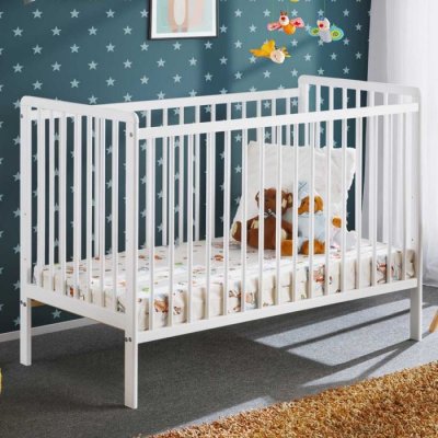 GENERIQUE Lit b&eacute;b&eacute; & matelas ""cypi"" 124cm blanc