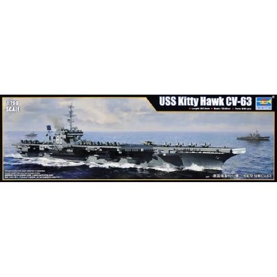 TRUMPETER Maquette Bateau : Uss Kitty Hawk Cv-63-