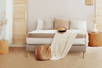 MARMOTTES & CO Matelas + sommier 140x200 m&eacute;moire de forme  Le Cosy