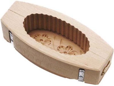TELLIER Moule &agrave; beurre cannel&eacute; - h&ecirc;tre - ovale d&eacute;cor fleur - 250g
