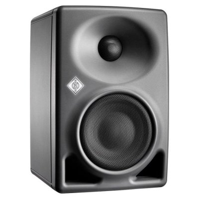 NEUMANN  KH 80 DSP enceinte de monitoring active (la pi&egrave;ce)