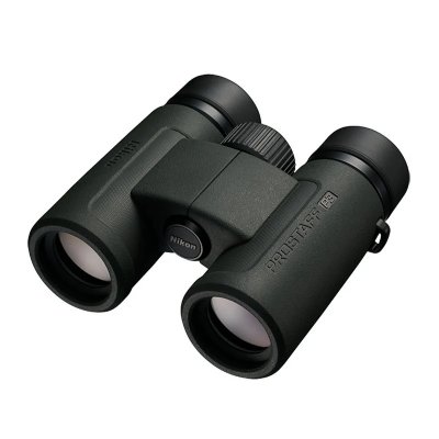 NIKON  Prostaff P3 10x30