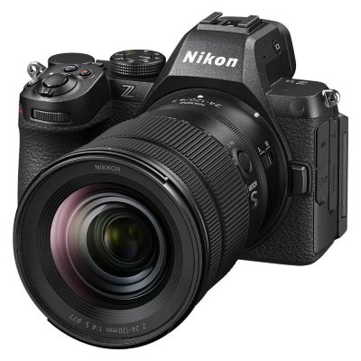 NIKON  Z5 II + Nikkor Z 24-120mm 
