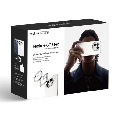 REALME Pack GT8 PRO 16/512 Go Bleu + kit deco Bleu + Chargeur 120W blanc + Buds Clip noir