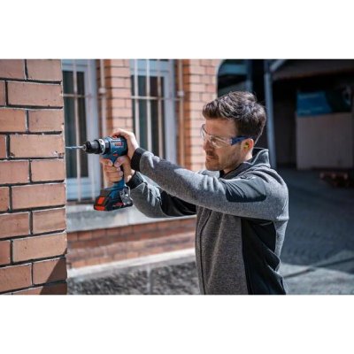BOSCH Perceuse &agrave; percussion sans fil GSB 18V-90 C Professional solo