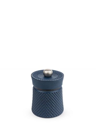 PEUGEOT  Saveurs - Moulin &agrave; poivre manuel en fonte bleu 8 cm - 3 '