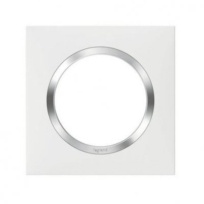LEGRAND Plaque carr&eacute;e monobloc Dooxie - 1 poste- Blanc bague effet chrom&eacute;