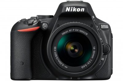 NIKON Reflex  D5500 + Objectif AF-P 18-55 VR