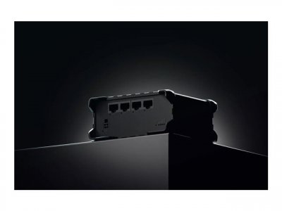 TELTONIKA  RUT950 routeur sans fil Fast Ethernet 4G Noir RUT950U022C0