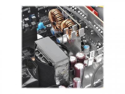 THERMALTAKE  PS-TPG-0750FPCGEU-S Alimentation pour PC