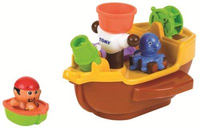 TOMY  eau pulv&eacute;ris&eacute;e jouets de bain bateau pirate 28 cm marron