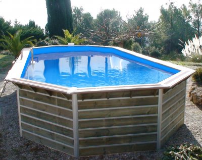 WATER CLIP  - Piscine bois octogonale 8,90 x 4,20 x h. 1,29 m calayan