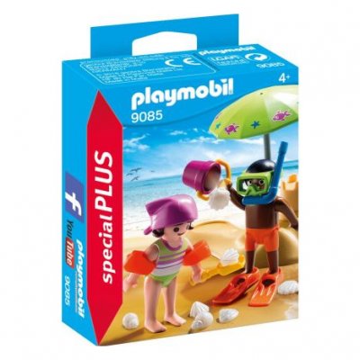 9085 Enfants et ch&acirc;teaux de sable