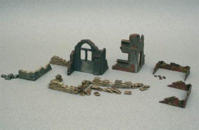 ITALERI Accessoires de d&eacute;cor de guerre 1/72 : murs et ruines : set 1