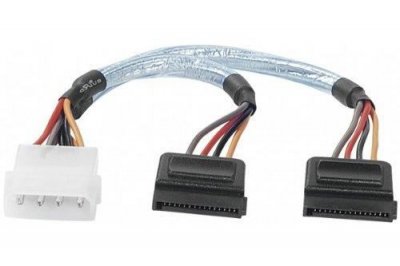MCAD Adaptateur d'alimentation Molex vers 2x SATA - 15 cm