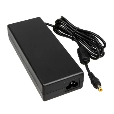 AKASA  externes Netzteil f&uuml;r Mini-ITX Systeme 12V - 84 Watt