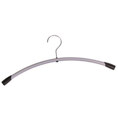 ALBA  lot de 6 cintres metal et plastique