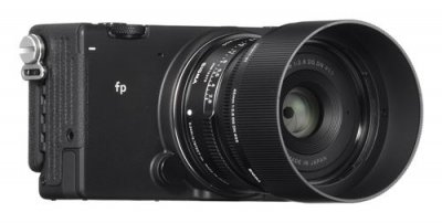 SIGMA Appareil Photo Hybride  FP noir + 45mm f/2.8 DG DN 