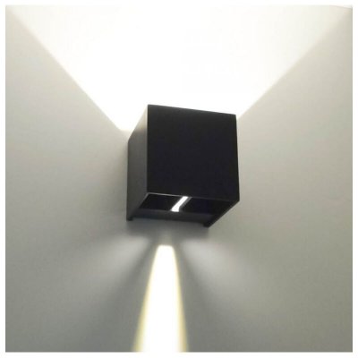 KOSILUM Applique LED design Cubic - noire IP54 - angle ajustable - Noir