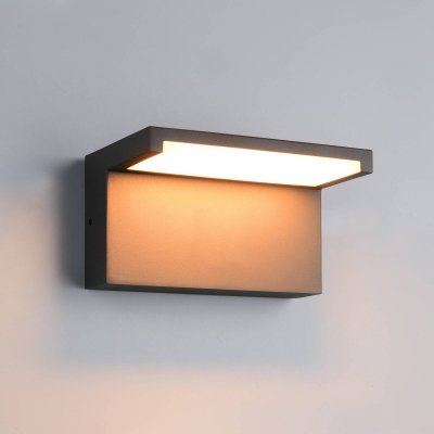 TRIO LIGHTING Applique murale ext&eacute;rieure LED 13W CCT noire IP65 moderne avec auvent