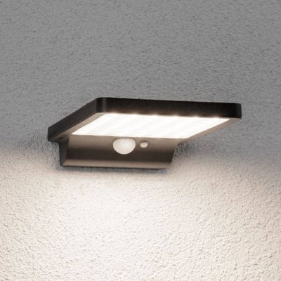 Applique solaire LED Solveig &agrave; d&eacute;tection 48 W 3000K 300 lm IP44 noir