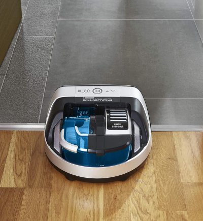 ROWENTA Aspirateur Robot Autonome Connect&eacute; Smart Force Cyclonic Jusqu&acute;&agrave; 120 Minutes Bleu Gris Noir