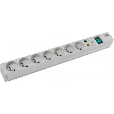 BACHMANN  Multiprise interrupteur + parasurtenseur 19 "" 1U 7 prises
