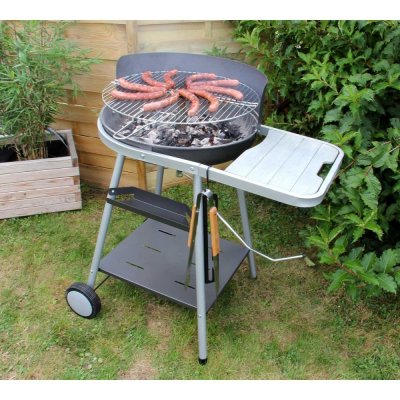 SOMAGIC Barbecue charbon Port Grimaud 