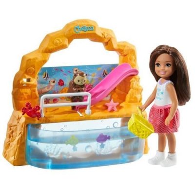 BARBIE  Club Chelsea Brunette And Aquarium Playset 6 Inch Doll Multicolore