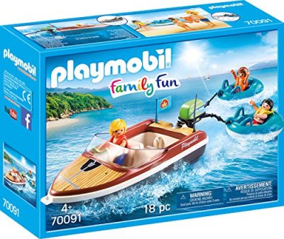 Bateau Avec Bou&eacute;es Et Vacanciers - N/A