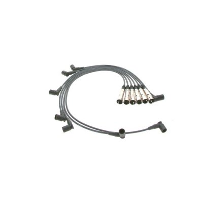 BOSCH  0986356335 - C&acirc;bles d'Allumage - 1 pi&egrave;ce