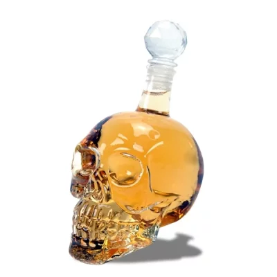 TOTALCADEAU Bouteille Crystal Whisky En T&ecirc;te De Mort 500ml Conservation Alcool