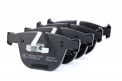 BREMBO  Jeu de plaquettes de frein arri&egrave;re P 06 053 BMW S&eacute;rie 7