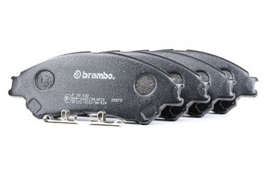 BREMBO  Jeu de plaquettes de frein avant P 79 032 SUZUKI VITARA