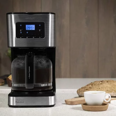 CECOTEC Cafeti&egrave;re &eacute;lectrique de 1,5l avec &eacute;cran lcd 950w gris noir
