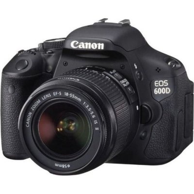 CANON  EOS 70D+ EF-S 18 - 135 mm f/3.5 - 5.6 IS STM