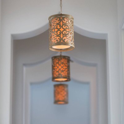 HINKLEY Carabel - suspension au design antique