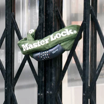 MASTER LOCK Cha&icirc;ne en acier &agrave; combinaison Masterlock 1.50m x 8 mm