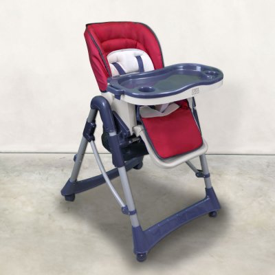 MONSIEUR BEBE Chaise haute b&eacute;b&eacute; pliable r&eacute;glable hauteur dossier tablette - ptit lou